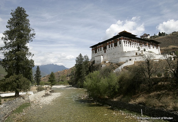 Paro-Rinpung-Dzong-Fortress-in-Bhutan